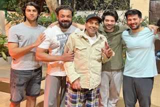 Dharmendra celebrates Lohri with Bobby and grandsons