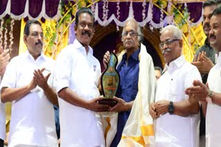 minister k radhakrishnan  harivarasanam award  sreekumaran thampi  sabarimala  makaravilakku  sabarimala pilgrims  latest news in pathanamthitta  latest news today  ഹരിവരാസനം പുരസ്‌കാരം  ശ്രീകുമാരൻ തമ്പി  മന്ത്രി കെ രാധാകൃഷ്‌ണന്‍  ശബരിമല  ശബരിമല മകരവിളക്ക്  ശബരിമല ഏറ്റവും പുതിയ വാര്‍ത്ത  ഇന്നത്തെ പ്രധാന വാര്‍ത്ത