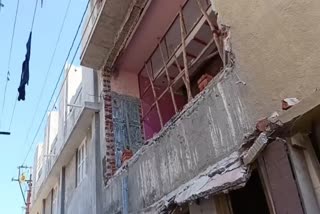 Rajkot Building Slab accident: મકાનના રીનોવેશન દરમિયાન સ્લેબ તૂટતા એક વ્યકિતનું મોત