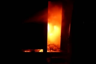 Shop caught fire in Deoghar