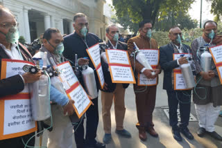 BJP MLA With Oxygen Cylinder In Assembly