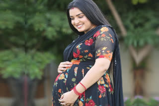 Amrapali Dubey Pregnant