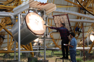 The methodology was demonstrated at the India One Solar Thermal Power plant in Rajasthan, and is expected to save 250 kWh of electricity per tonne of concrete waste. The heating is part of the treatment done on the waste to extract components that can be reused in new concrete. The treatment can be deployed in large-scale construction projects and for demolition waste processing plants to make the construction industry more sustainable.