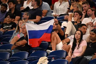 Australian Open 2023  Russian and Belarus flags banned  daniil medvedev  ऑस्ट्रेलियन ओपन 2023  दानिल मेदवेदेव  रूस और बेलारूस के ध्वजों पर प्रतिबंध