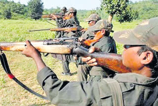 Two Naxalites, including a woman and a 16-year-old girl of the banned CPI (Maoist), have been arrested in Chhattisgarh's Dhamtari on Tuesday.