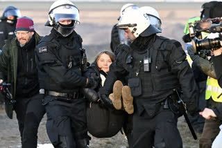 Greta Thunberg carried away by police