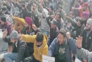 Ambulance drivers strike continues in Ludhiana