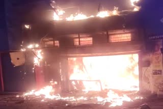 fire in bakery shop in ballabhgarh