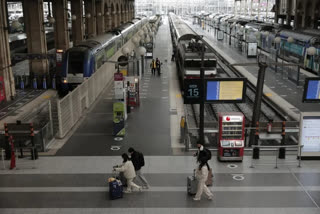 Strikes, protests test French plan to raise retirement age