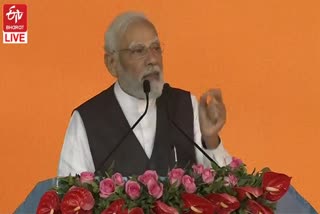 PM Modi In Mumbai