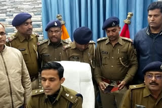 पुलिस ने हथियार का जखीरा का किया बरामद