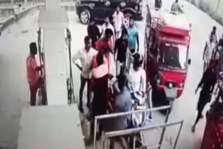 attacked on petrol pump employee