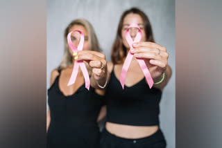 Researchers reveal women shows higher risk of developing cancer in both breast