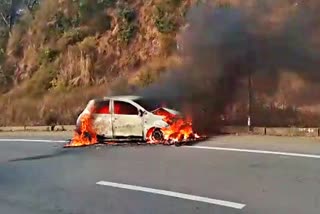 car catches fire in Tipra of Parwanoo