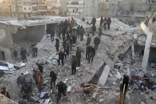 Building collapse in Syrian city of Aleppo leaves 16 dead