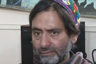Banned JKLF chief Yasin Malik, who is in Delhi's Tihar Jail after being convicted in a terror funding case has been demanding that he be allowed to cross-examine witnesses physically in the Jammu court
