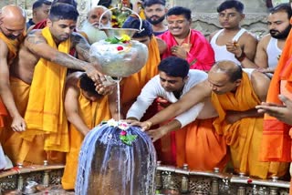 suryakumar-yadav-kuldeep-yadav-washington-sundar-bowed-down-in-ujjains-mahakaleshwar-temple