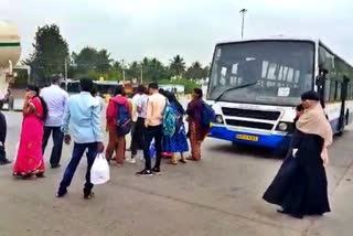 toll-staff-stopped-bmtc-bus-for-fast-tag-not-scanned-at-toll