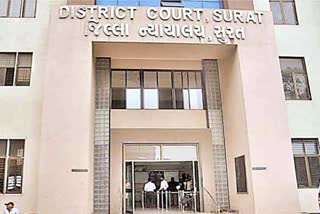 Surat Crime સુરતમાં 12 વર્ષ પહેલાના શિશુ પરીક્ષણ મામલામાં ડોક્ટર દંપતિને 3 મહિનાની સજા