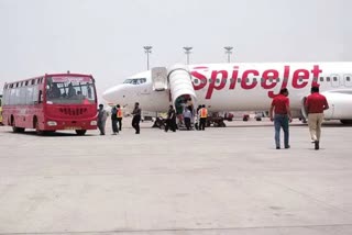 One held for misbehaving with cabin crew on Delhi-Hyderabad SpiceJet flight