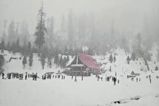 Heavy Snowfall In Himachal Pradesh