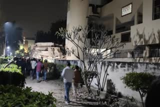 Building Collapsed In UP