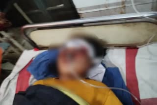 Bihar Purnea  Attempt to rape woman on moving bus  rape woman on moving bus  woman tries to escape through window  severely injured  ഓടുന്ന ബസില്‍ കൂട്ടബലാത്സംഗത്തിന് ശ്രമം  എടുത്തുചാടിയ 35 കാരിക്ക് ഗുരുതര പരിക്ക്  ബിഹാറിലെ പൂര്‍ണിയ  പൂര്‍ണിയ  കൂട്ടബലാത്സംഗത്തിന് ശ്രമിക്കവെ രക്ഷപ്പെടാനായി  രക്ഷപ്പെടാനായി ജനല്‍ മാര്‍ഗം എടുത്തുചാടി  പശ്ചിമ ബംഗാള്‍  ഗവണ്‍മെന്‍റ് മെഡിക്കല്‍ കോളജിലേക്ക് മാറ്റി  വൈശാലി  സിലിഗുരി  ബസ് ഡ്രൈവര്‍  പൊലീസ്