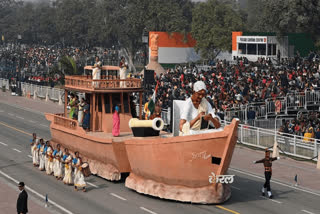 Republic Day parade  Kerala tableau on Republic Day parade  74th Republic Day  Republic Day celebration  ഫ്ലോട്ട് ബേപ്പൂര്‍ ഉരുവിന്‍റെ മാതൃകയില്‍  കേരളം റിപ്പബ്ലിക് ദിന പരേഡില്‍  സ്‌ത്രീശക്തി  കേരളത്തിന്‍റെ ഫ്ലോട്ട്  നഞ്ചിയമ്മ  ചേപ്പാട് സ്വദേശി കാര്‍ത്ത്യായനി അമ്മ