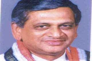 Veteran politician and former Karnataka Chief Minister S M Krishna, who has been conferred with the Padma Vibhushan said his parents will be pleased and happy for that the honourable Prime Minister and Home Minister have thought it fit to confer this prestigious distinction on him. He is grateful to the government of India and to the people of Karnataka.