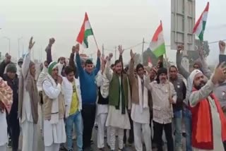 farmers protest in sonipat kmp toll