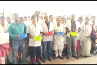 Para Health Workers Begged In Bokaro