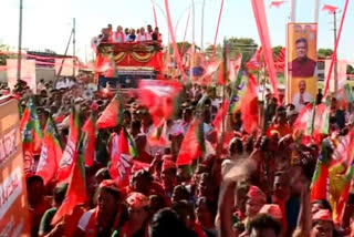 Amit Shah took part in road show in Karnataka