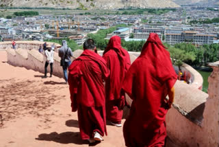 Tibetan refugees caught between China, Nepal