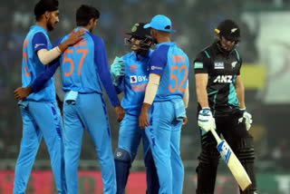 India beat NZ by six wickets to level series