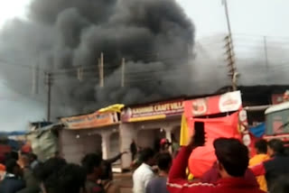 Fierce fire in Gwalior trade fair