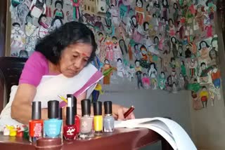 Celebrating her old age, a 90-year-old woman from Kerala engages herself in painting