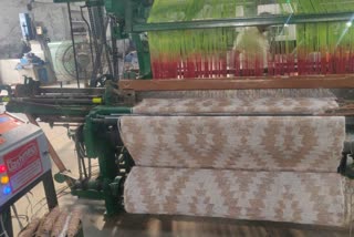 Cloth made from plants in Raipur