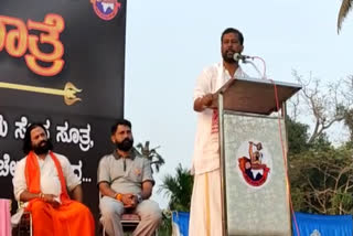 Karnataka: VHP leader talks about 'revenge killing' of Muslim youth; victim's father demands action