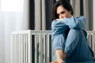 Study finds link between depression and risk of heart disease in young adults  ഹൃദ്രോഗ സാധ്യത  ഹൃദ്രോഗവും മാനസികാരോഗ്യവും  ഹൃദ്രോഗവും മാനസികാരോഗ്യവും തമ്മിലുള്ള ബന്ധം  link between depression and risk of heart disease  Johns Hopkins University study on hear disease  ജോണ്‍ഹോപ്പ്കിന്‍സ് റിസര്‍ച്ച്