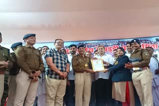 Golden Book of Records to kawardha Police