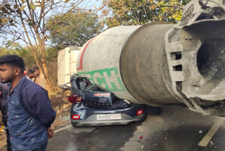 Mother-daughter died as concrete mixer truck overturned on their car in Bengaluru