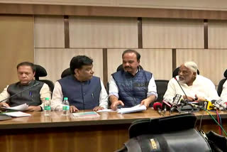 BRS MPs reaction on central budget 2023