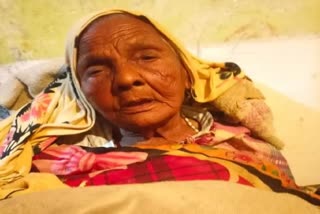 Old woman alive before funeral: અંતિમ સંસ્કાર પહેલા 102 વર્ષીય અમ્મા અચાનક જીવિત થઈ ગઈ