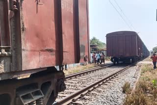 coaches detach from the moving train