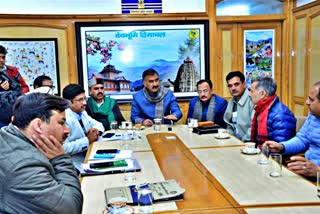 CM Sukhvinder Singh Sukhu meeting with MLAs.