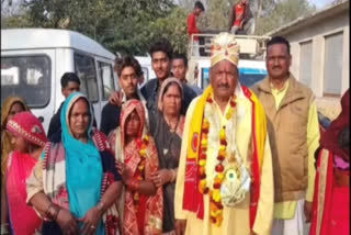 65-year old widower marries 23-year old girl in UP's Ayodhya, dance video goes viral