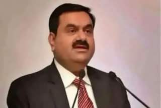 Adani Stock Rout Enters Third Week as Flagship Shelves Bond Sale