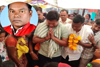 Late BJP leader Neelkanth Kakkem was cremated