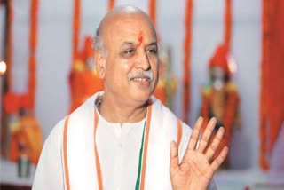 Praveen Togadia On Pakistan