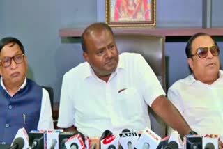 Former CM Kumaraswamy spoke to reporters.